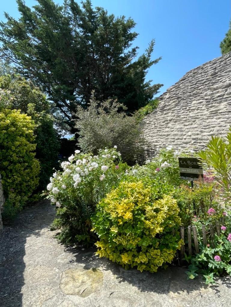 Bed and Breakfast La Borie En Provence Горд Экстерьер фото
